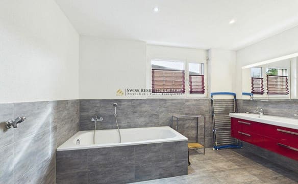 Immobilie in Seengen - Luxus trifft Lebensqualität - Exklusive 5.5-Zimmer-Wohnung mit attr... - Bild 11