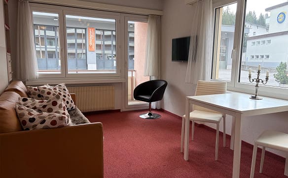 Immobilie in Arosa - 4-Zimmer-Studiopaket mit Balkon und Bergsicht in Arosa - Bild 0