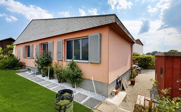 Immobilie in Rizenbach - Modernisiertes Einfamilienhaus mit Designküche und Wintergarten - Bild 1