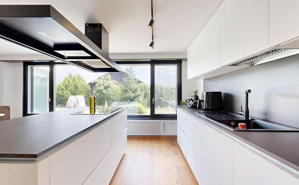Immobilie in Rizenbach - Modernisiertes Einfamilienhaus mit Designküche und Wintergarten - Bild 3