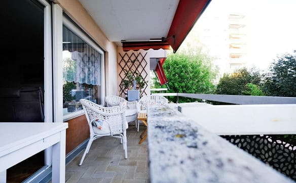 Immobilie in Le Landeron - Deux logements en un : confort familial et rendement locatif - Bild 0