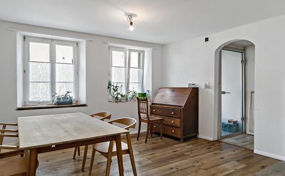 Immobilie in Rietheim - Aussergewöhnliches Haus mit viel Potential - Bild 7