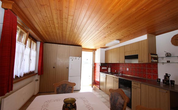 Immobilie in Disentis/mustér - Charaktervolles Bauernhaus mit Weitsicht und Ausbaupotenzial - Bild 1