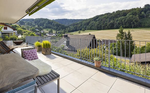 Immobilie in Densbüren - Moderner Wohntraum mit traumhafter Terrasse an ruhiger Lage - Bild 3