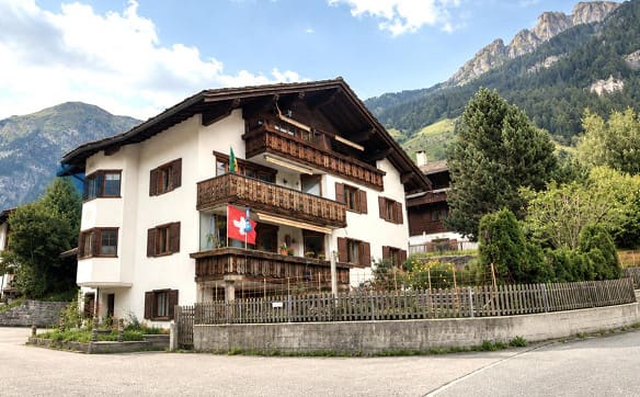 Immobilie in Vals - Ein Stück Vals für sich allein - Bild 2