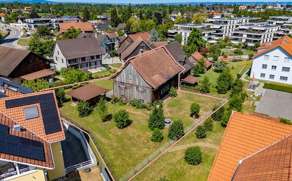 Immobilie in Roggwil Tg - Stattliches Einfamilienhaus mit grossflächigem Gartenbereich - Bild 2