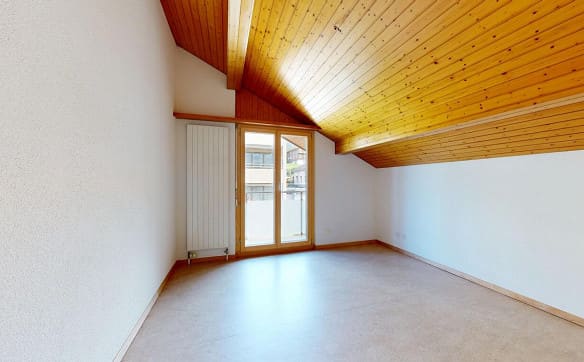 Immobilie in Sachseln - Charmante Dachgeschosswohnung mit Seesicht und zwei Balkonen - Bild 6
