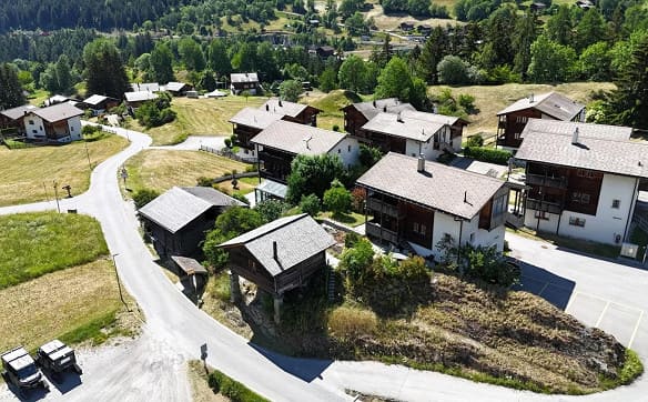 Immobilie in Mühlebach - Ferienwohnung mit Alpenstadel & Naturidylle im Wallis - Bild 2
