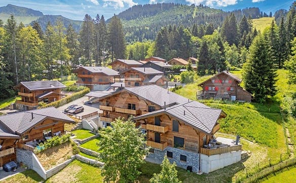 Immobilie in Les Paccots - Un appartement 4.5 pièces où l’intérieur se prolonge  naturellement... - Bild 0