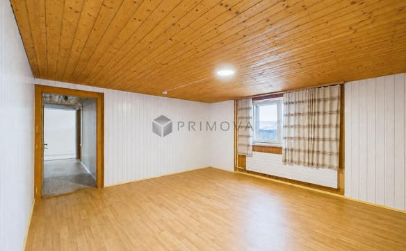 Immobilie in Bussnang - Modernisiertes Zweifamilienhaus mit Weitblick, Doppelgarage und vie... - Bild 10