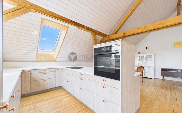 Immobilie in Bussnang - Modernisiertes Zweifamilienhaus mit Weitblick, Doppelgarage und vie... - Bild 3
