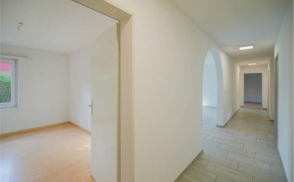 Immobilie in Eiken - Gepflegte 4.5 Zimmer-Gartenwohnung nahe Dorfzentrum - Bild 7