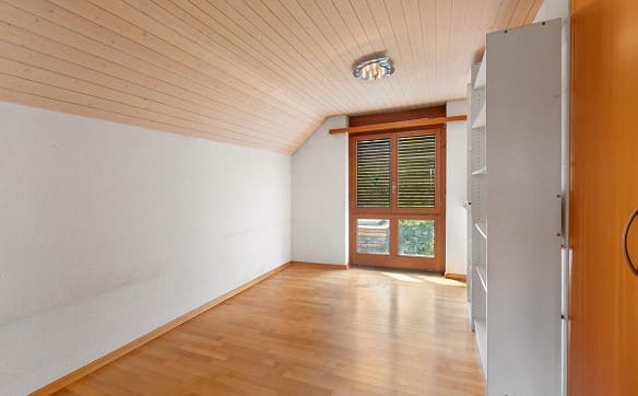 Immobilie in Dinhard - Pool, Sauna und Wintergarten: Freistehendes EFH mit viel Potenzial - Bild 15