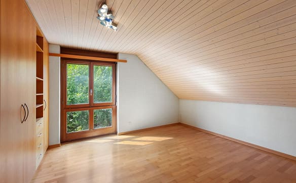 Immobilie in Dinhard - Pool, Sauna und Wintergarten: Freistehendes EFH mit viel Potenzial - Bild 16