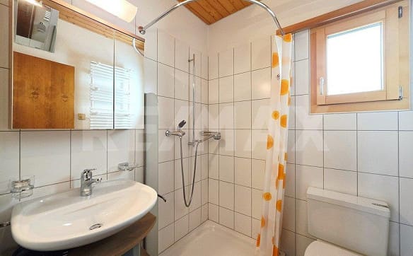 Immobilie in Albinen - Heimelige 2.5 Zimmer-Wohnung mit Panoramasicht im sonnigen Albinen - Bild 8
