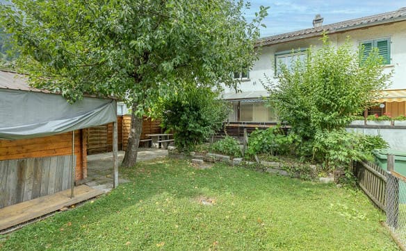 Immobilie in Schwanden Gl - 3.5-Zi-Eckhaus mit Garten - Bild 11