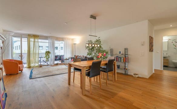 Immobilie in Netstal - Moderne 4.5-Zi-Wohnung in familiärem Wohnquartier - Bild 4