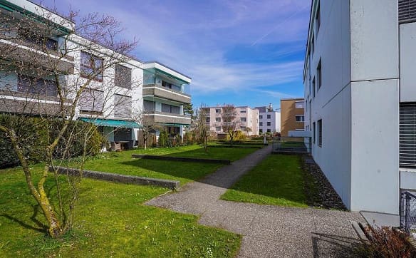 Immobilie in Zollikofen - Renovierte 5½-Zimmer-Wohnung mitten in Zollikofen - Bild 2