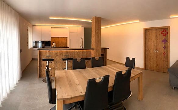 Immobilie in Sent - Exklusive 5.5-Zimmer-Wohnung in Sent. Wohnen mit Bergpanorama. - Bild 0