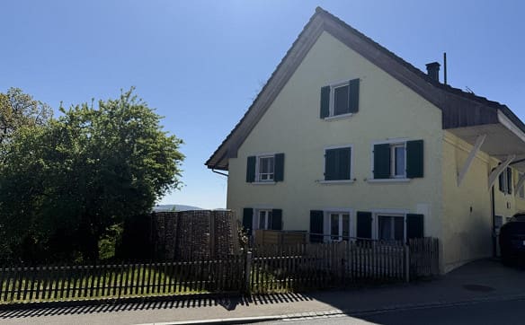Immobilie in Warth - Altbau im Ortskern – 5.5 Zi, südseitig, zum Ausbauen - Bild 2