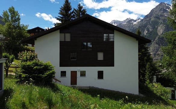 Immobilie in Grächen - Heimelige Dachwohnung mit schönem Bergblick - Bild 3