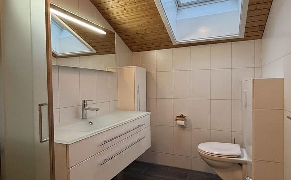 Immobilie in Grächen - Heimelige Dachwohnung mit schönem Bergblick - Bild 8