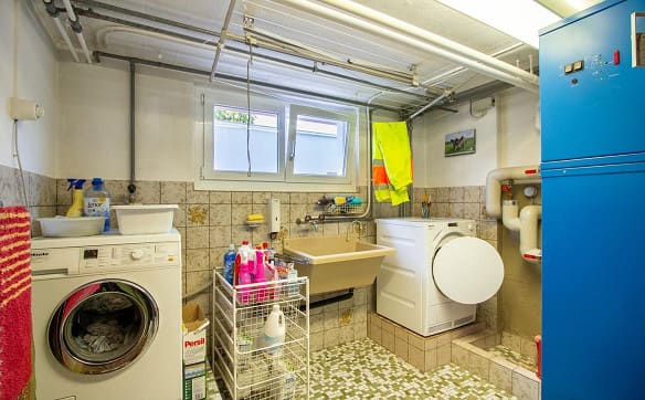 Immobilie in Rüfenach Ag - Einfamilienhaus mit wunderschönem Garten, direkt angrenzend an die ... - Bild 14