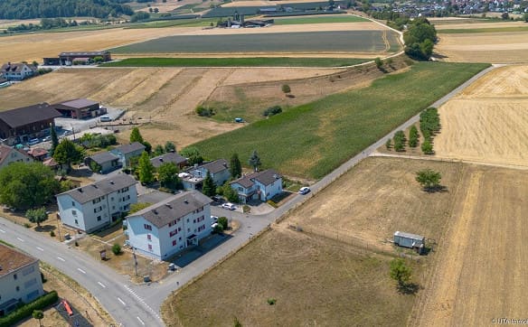 Immobilie in Rüfenach Ag - Einfamilienhaus mit wunderschönem Garten, direkt angrenzend an die ... - Bild 21