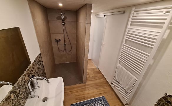 Immobilie in Oberterzen - Frisch renoviertes Einfamilienhaus mit idyllischem Garten - Bild 18