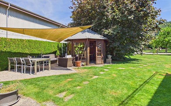 Immobilie in Riedtwil - Haus auf grosser Parzelle (1112m2) und XXL-Garage - Bild 4