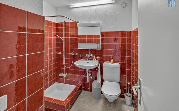 Immobilie in Pfäffikon Zh - 2,5-Zimmer-Parterrewohnung mit Charme, zentral und ruhig gelegen - Bild 7