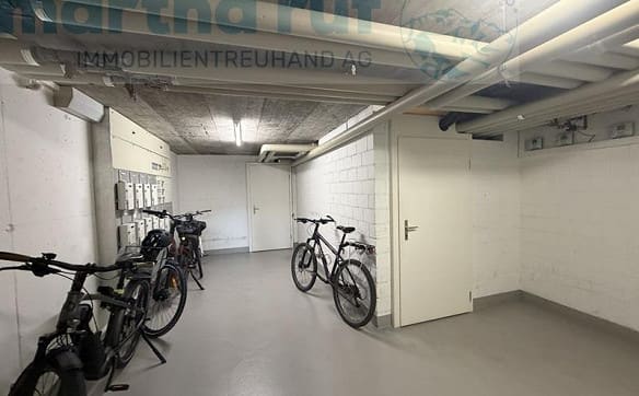 Immobilie in Wilderswil - Behagliche 2.5- Zimmer Ferienwohnung mit Cheminée und Balkon - Bild 11