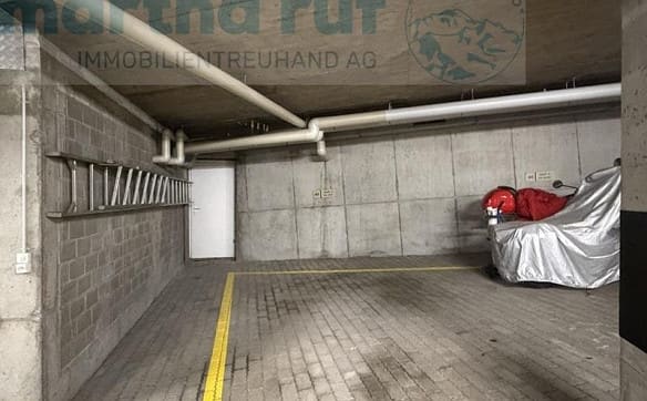 Immobilie in Wilderswil - Behagliche 2.5- Zimmer Ferienwohnung mit Cheminée und Balkon - Bild 12