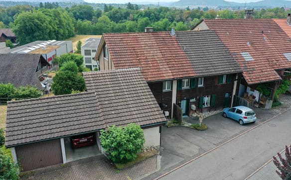 Immobilie in Auenstein - Zwei aneinandergebaute Einfamilienhäuser an bevorzugter Aussichtslage - Bild 12