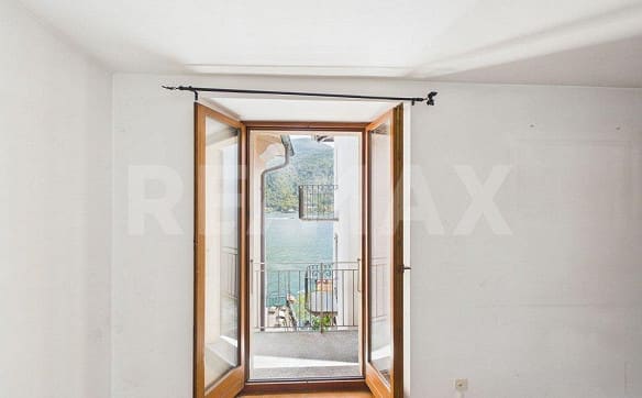 Immobilie in Morcote - MORCOTE - Casa di nucleo a pochi passi dal lago - Bild 4