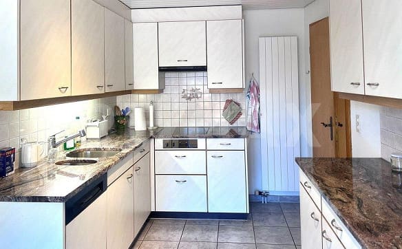 Immobilie in Unterseen - Dachwohnung (im Baurecht) an allerbester Lage - Bild 6