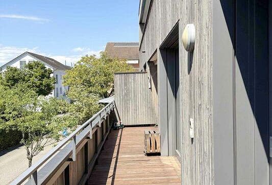 Immobilie in Hausen Ag - Gepflegte, grosszügige 3.5-Zimmer-Wohnung mit 24 m2 grossem Balkon ... - Bild 4