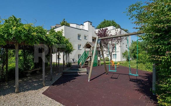 Immobilie in Wetzikon Zh - Tolle Lage:  sonnig, ruhig und familienfreundlich - Bild 3