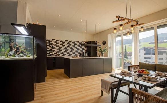 Immobilie in Schönengrund - STILVOLLES 6.5 ZIMMER DOPPELEINFAMILIENHAUS MIT MODERNSTEM AUSBAUST... - Bild 0