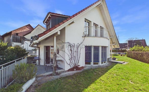 Immobilie in Uesslingen - Stilvolles Zuhause mit Garten und viel Lebensqualität - Bild 0