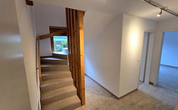 Immobilie in Unterseen - Wohnen mit Charme direkt an der Aare – aussergewöhnliche 3.5-Zimmer-Ma - Bild 13