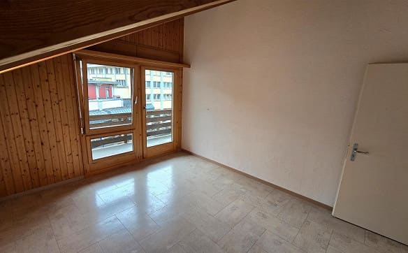 Immobilie in Unterseen - Wohnen mit Charme direkt an der Aare – aussergewöhnliche 3.5-Zimmer-Ma - Bild 16