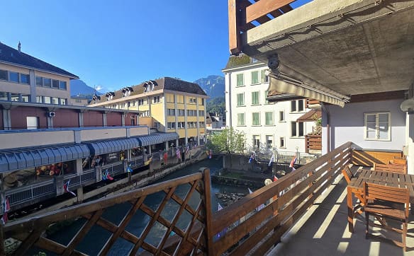 Immobilie in Unterseen - Wohnen mit Charme direkt an der Aare – aussergewöhnliche 3.5-Zimmer-Ma - Bild 5