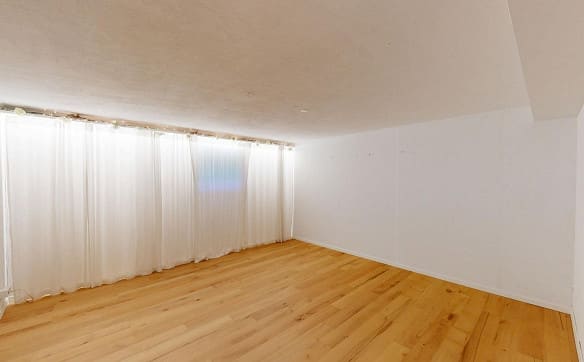 Immobilie in Uettligen - Architektur, Raum und Garten – 7.5 Zimmer in Uettligen - Bild 14