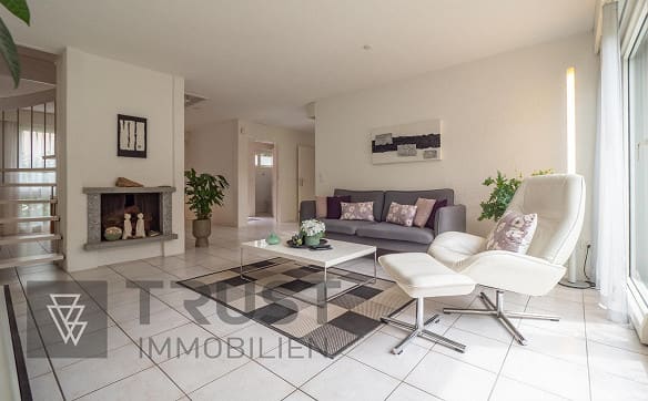 Immobilie in Langnau Am Albis - Familienfreundliches Reihenhaus mit Garten - Bild 5
