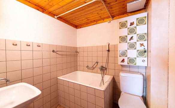 Immobilie in Neuendorf - Ein Haus mit Potenzial - angrenzende Liegenschaft ebenfalls erhältlich - Bild 10