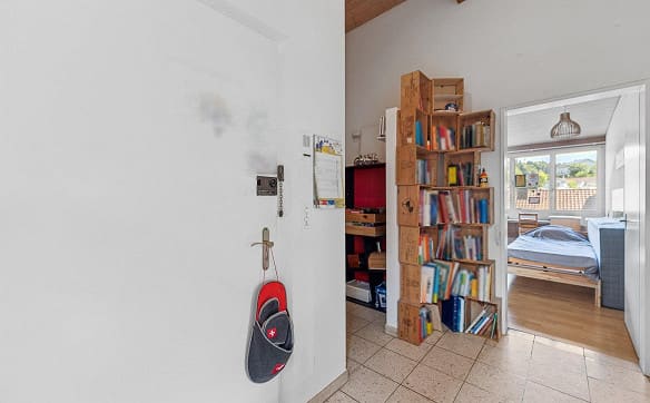 Immobilie in Adligenswil - Charmante 2.5-Zimmerwohnung mit grosser Terrasse - Bild 1