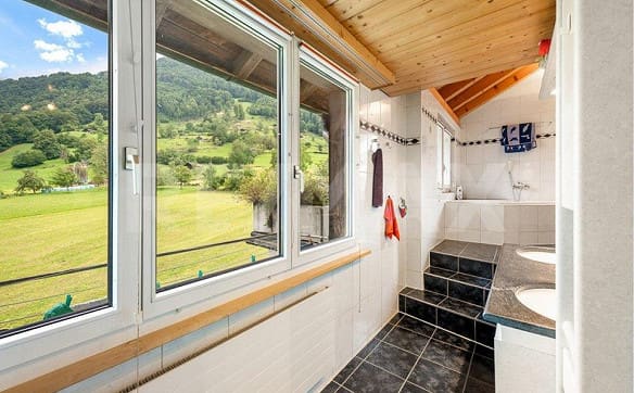 Immobilie in Schwanden Gl - 5½-Zimmer-Einfamilienhaus an schöner Lage - Bild 10