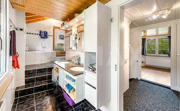 Immobilie in Schwanden Gl - 5½-Zimmer-Einfamilienhaus an schöner Lage - Bild 11