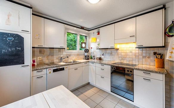 Immobilie in Schwanden Gl - 5½-Zimmer-Einfamilienhaus an schöner Lage - Bild 5